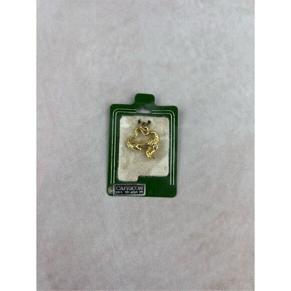 Vintage Dead Stock Gold Tone Capricorn Zodiac Pendant - Picture 2 of 4